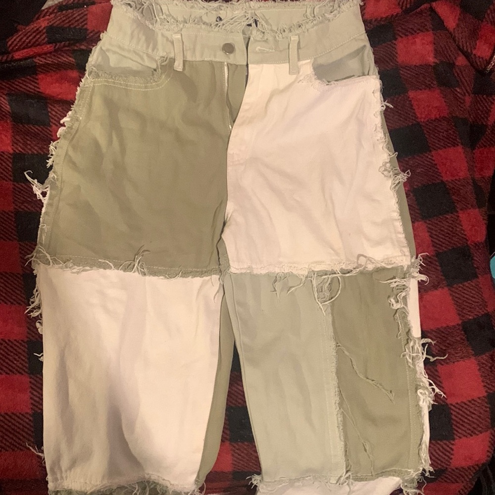 Jean pants